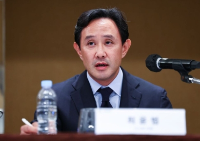 고려아연 최윤범, 임시 주총 앞두고 세 번째 서한…"검증된 경영진 선택해달라"