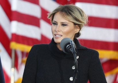美대선 앞둔 멜라니아 "낙태권 지지한다"…이례적 입장 표명