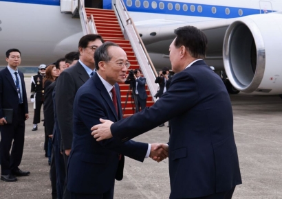 尹, 한동훈 면담 직후 추경호 따로 불렀다