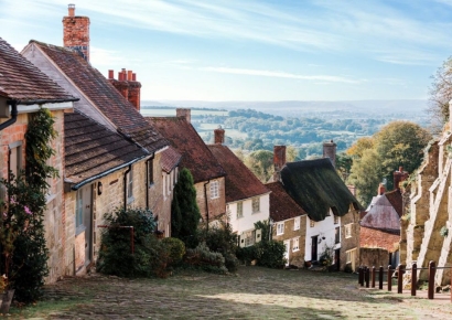 "행복하게 드세요"…집주인 위해 밥상 차려놓은 영국 도둑 