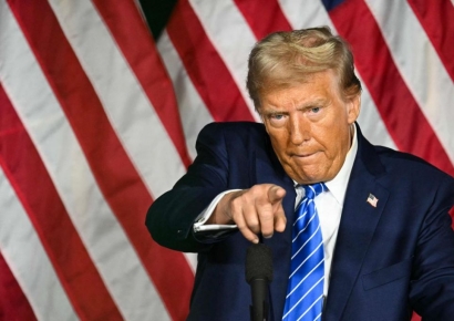 기세 올리는 트럼프…경합주 초박빙, 백인 남성 지지율 압도적