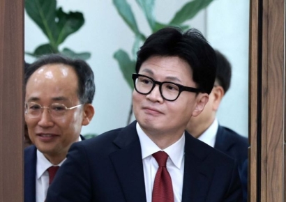 [포토] 최고위 참석하는 한동훈 대표