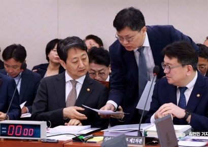 안덕근 산업 장관 "S&P, 동해 가스전 투자자문사로 선정"