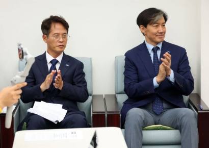 조국 "민주당과 우여곡절 있어도 분열하지 않아…정권교체 함께할 동지"