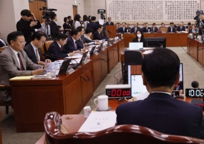 [2024 국감]법사위 이재명 공방…與"재판지연"vs野"위법수사"