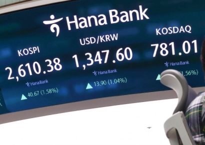 "달러 내년까지 약세…당분간 환율 변동성 커질 듯"