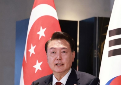 대통령실 "尹, 경선 막바지 이후 명태균과 문자·통화 안 해"