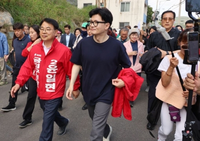 여야, 부산 재보선 총력전…韓"인적 쇄신"·李 "2차 심판"