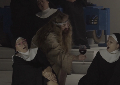 "수녀들이 노출을…" 독일 오페라 공연 중 관객구토