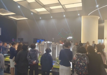 ‘대전 르에브 스위첸’ 견본주택, 개관 3일간 인파