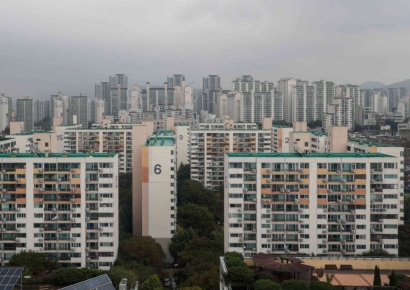 서울 아파트값 0.11% 올라…일부 재건축·신축 단지 신고가 영향  