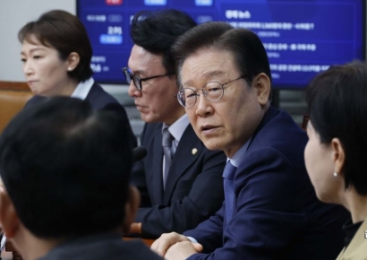 [포토] 이재명, 與구로구청장 사퇴 비판…“돈 많은 사람 취미활동이냐”