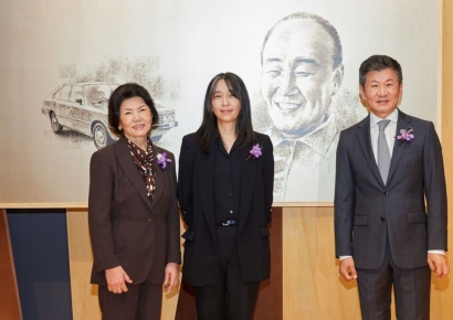 비공개 행사에도 취재 인파 인산인해.."죄송하다"며 소감 건넨 한강