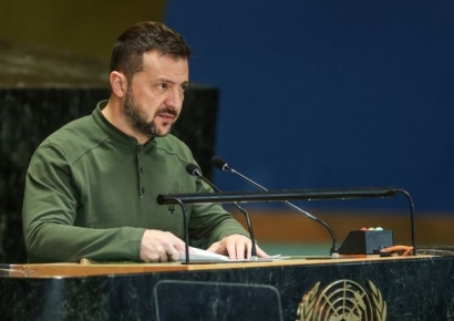 젤렌스키 "北, 러시아에 1만명 파병 준비…일부는 이미 러 점령지 배치"