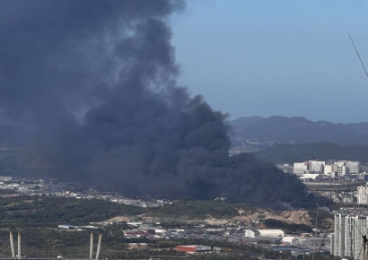 인천 왕길동 공장서 화재…소방당국 대응 1단계 발령