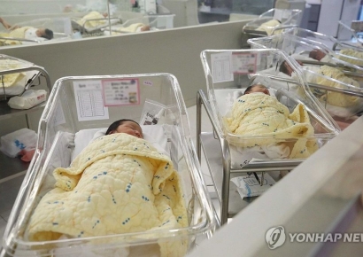 자칫하면 산부인과 전멸한다…전문의 수 부족에 고령화까지