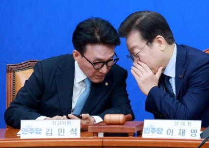 [속보]김민석 "전시 계엄 조장 막아야…드러나지 않은 기획팀 있다"