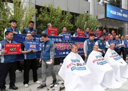 [포토] 경찰 인권 보장 촉구하며 삭발 나선 경찰관들