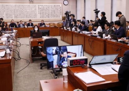 여야, 법원 국감서 '이재명 재판' 공방…"신속하게" VS "공정하게"
