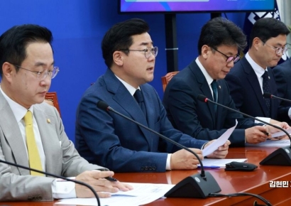 [포토] 박찬대 "尹-韓 맹탕 면담…尹대통령, 이제 추락만 남았다"