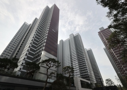 둔촌주공 조합은 협상 채비…최후의 보루는 '임시사용승인'