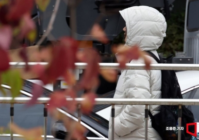 [포토] 두툼한 옷차림으로 나선 출근길