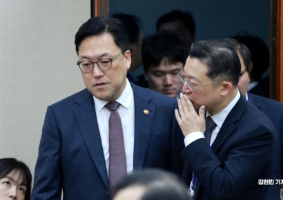 [김병환 3개월]①"정책은 우리가" 선명해진 금융위, 역할 복원