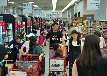 쓱데이 맞불 놓는 롯데마트…그로서리 할인전 '땡큐절' 개최