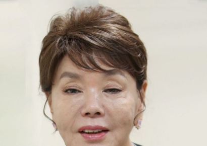 [속보] 배우 김수미 별세…향년 75세