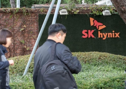 "성과급 7억?" 단기 합격 노린다…SK하이닉스 생산직 채용에 '하닉고시' 열풍