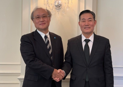 한일 안보실장 "내년 국교 정상화 60주년…역사적 이정표 되도록 노력"