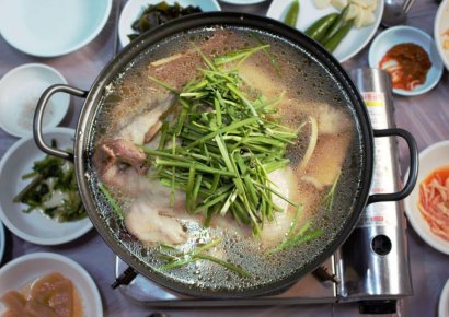 "중복이라 그냥 삼계탕 먹었을 뿐인데…" 계산서 보고 멍해진 이유