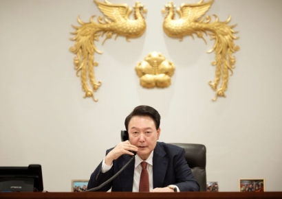 尹 "북한군 우크라 전선 투입 예상보다 빠를수도…상황 엄중"