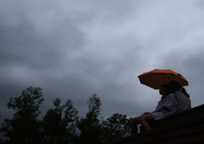 [내일날씨]전국 대체로 '흐림'…남부는 가끔 비