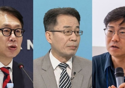 [장마당세대]⑤전문가들 "김정은의 '극장' 무너뜨릴 것"