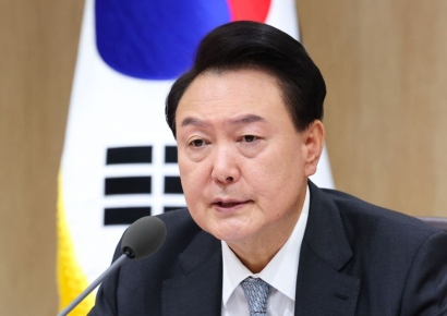 尹, 내일 예산안 시정연설 불참…용산 "대국민 소통 치열하게 고민"