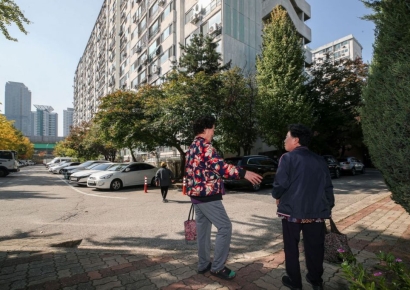 주5일 밥 주는 경로당, 30명 한 끼 예산 7만원 '빠듯'[내 집을 시니어하우스로]  