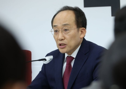 추경호, "'윤·명태균 녹취', 국민 우려에 상응하는 대응 깊게 고민"