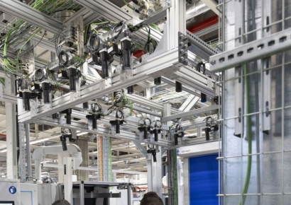 [르포]獨벤츠 배터리 공장 "부품 기록 30년까지 보관"