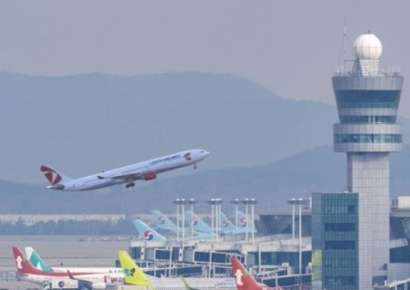 공항요원 얼굴 때린 日 여성…조사 받고 다음날 출국