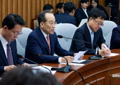 [포토] 추경호 "野, 김정은과 어깨동무 정당인가…협치 함께해주길"