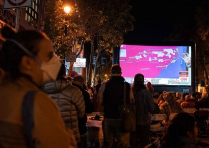 해리스, '블루월' 빼앗기나…펜실베이니아도 트럼프 우세