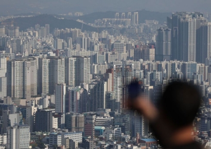 "트럼프 당선에 커진 금리 불확실성, 부동산 시장 침체 지속"