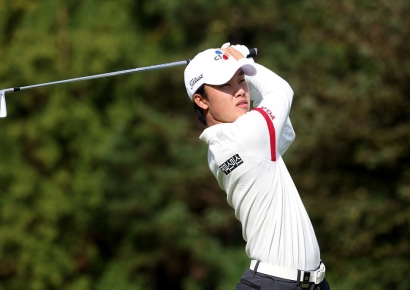 송민혁, 역전 신인왕이 보인다…"아버지 캐디 덕분이죠"