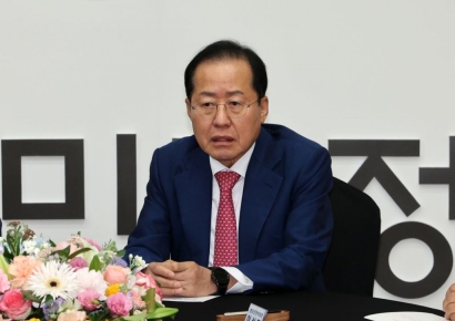 홍준표 "尹 대통령, 조속히 대국민 사과…임기단축 개헌 선언해야"