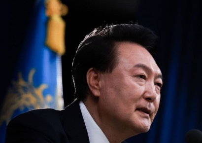 尹 "국어사전 다시 정리해야" 발언에 문의글 등장…국립국어원 답할까