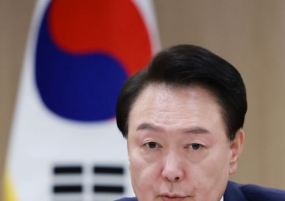 尹, APEC·G20 정상회의 참석·…"한중·한미·한미일 정상회담 논의"  