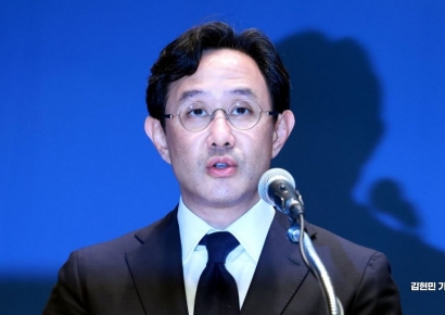 [포토] 최윤범 "이사회 의장직 내려놓겠다…이사회 독립성 강화할 것"