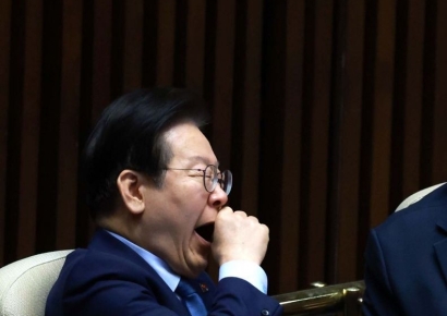 [포토] 피곤한 이재명