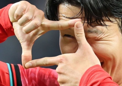 홍명보호, 쿠웨이트 꺾고 4연승…손흥민 50호 골